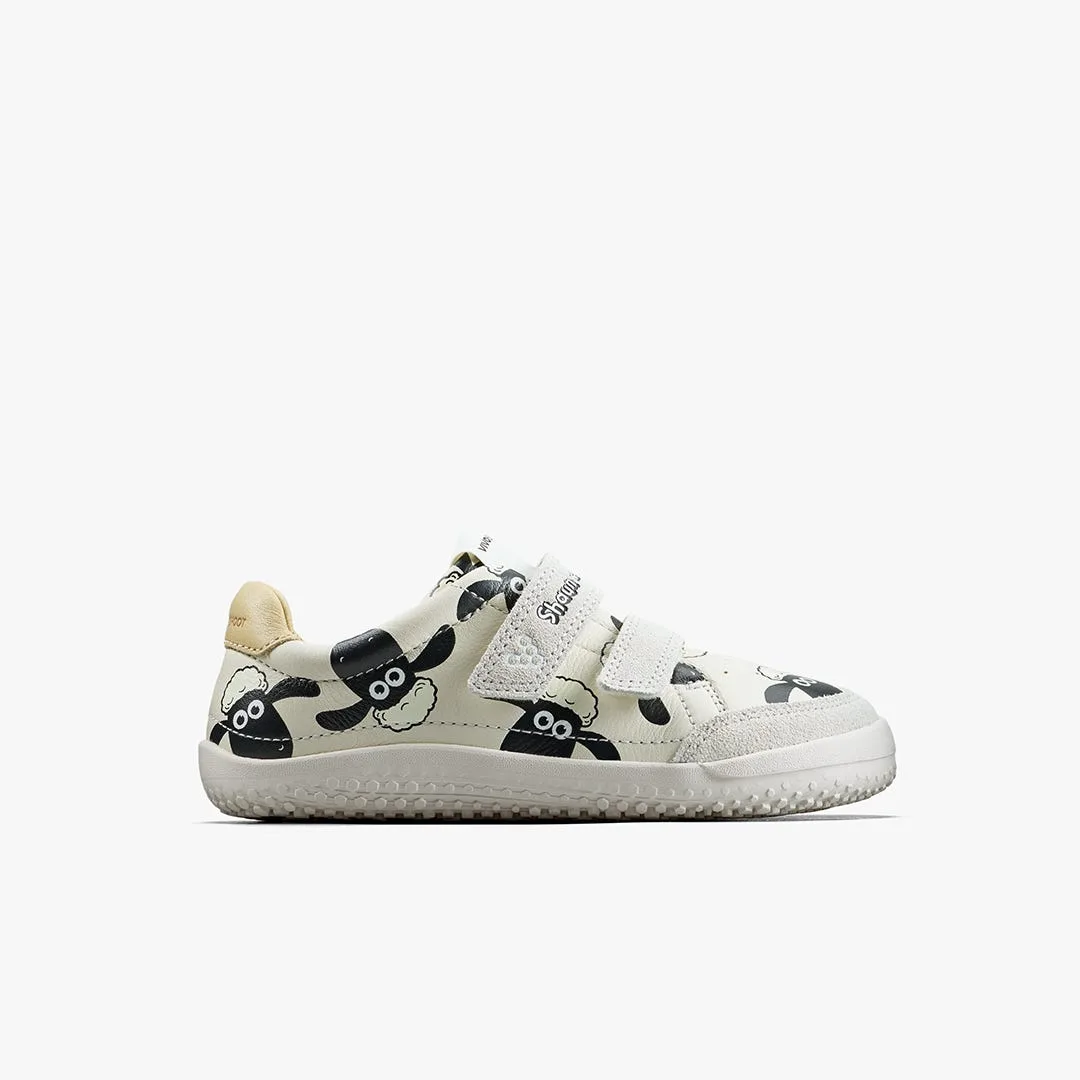 Кроссовки Vivobarefoot Gobi Sneaker — для дошкольников, белый с принтом «Барашек Шон» — фото 1 из 7